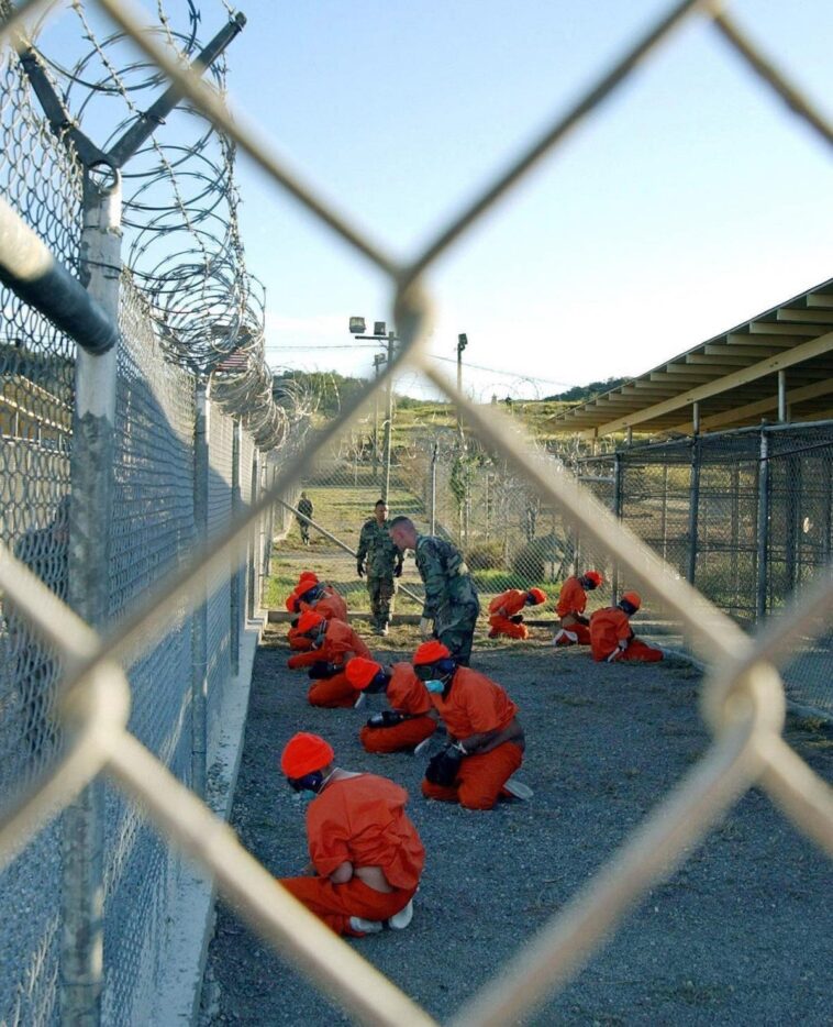 Baha de Guantnamo debera cerrarse, dice exdetenido
