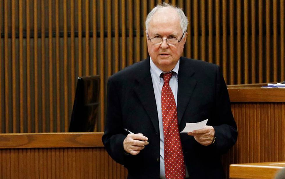 Associated Press | El exfiscal general de Alabama Bill Baxley, ahora abogado defensor, durante un juicio en Opelika, Alabama, el año pasado