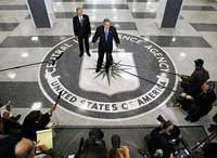 Bush habla en la sede de la CIA.